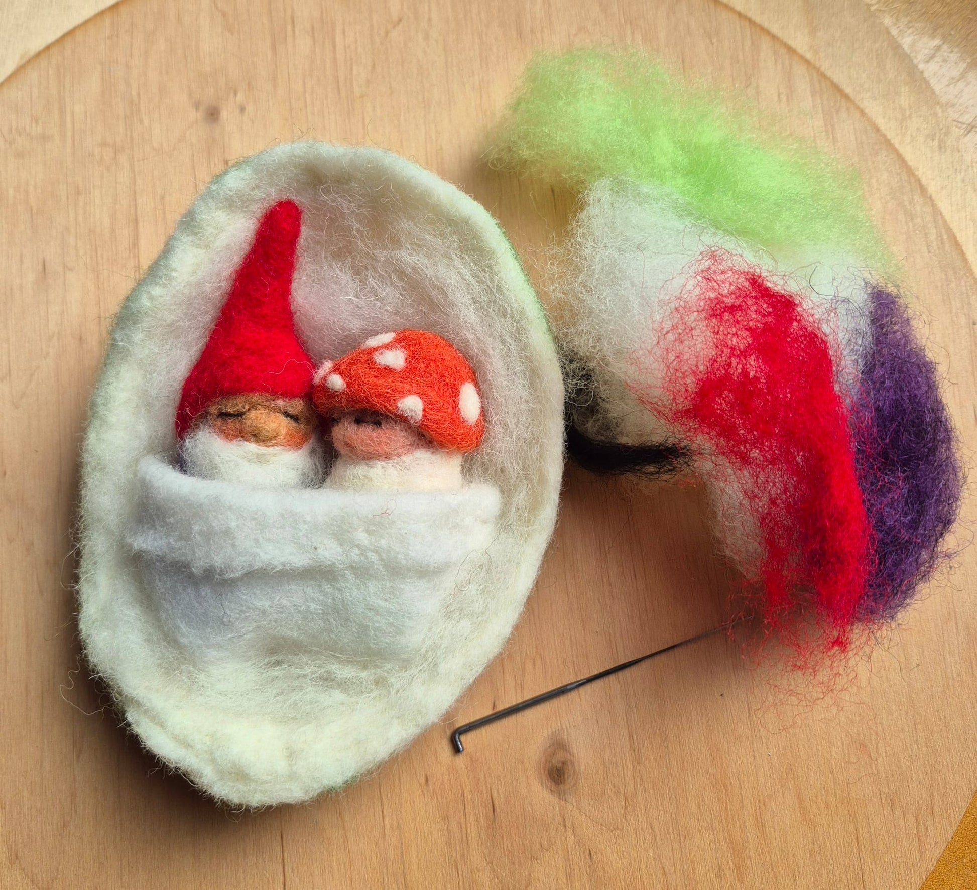 Eentje van Margo Workshop Naaldvilten: Kabouter & Paddenstoelkindje - 9 november