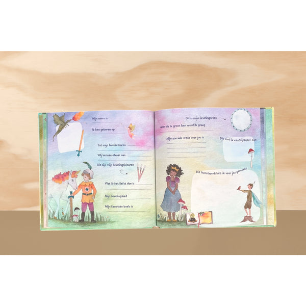 Anna's Atelier - Mijn avontuurlijke vriendenboekje