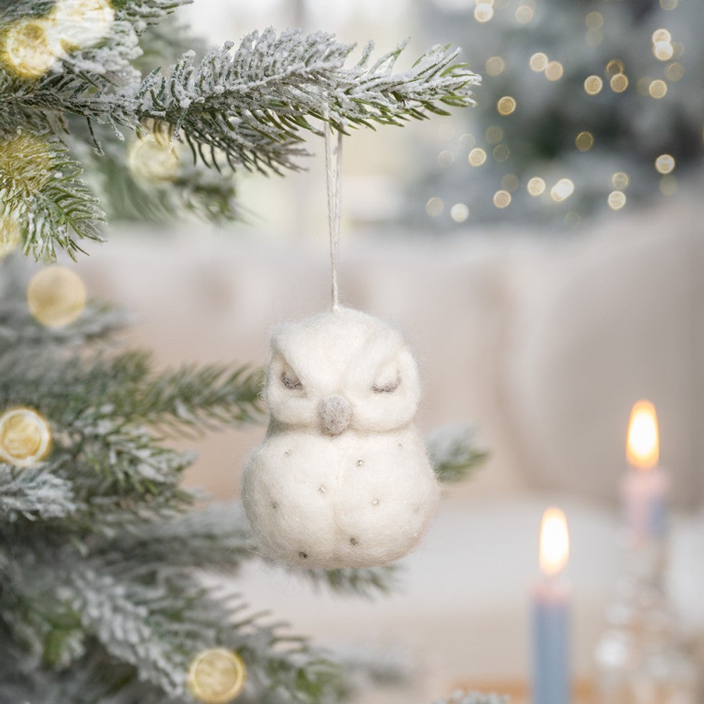 Sjaal met verhaal - Vilten hanger - Sneeuwuil