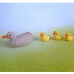 Atelier Pippilotta - Eend met kuikentjes - Zelfmaak pakketje